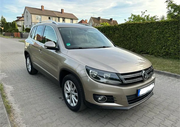 volkswagen tiguan Volkswagen Tiguan cena 44500 przebieg: 251000, rok produkcji 2012 z Dębno